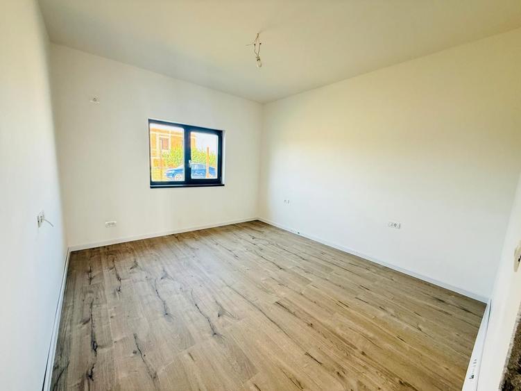 Torontalului – Metro 2 | Duplex pe Parter | 3 Dormitoare | Asfalt | Comision 0%