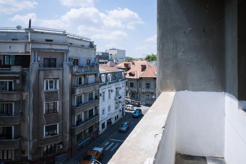 Garsoniera cu aer interbelic Batistei, et. 4. Centrala