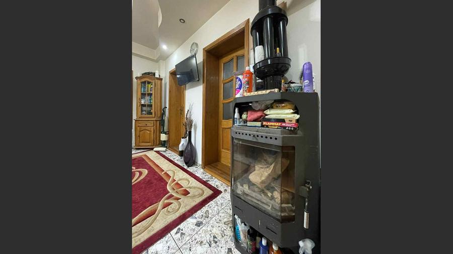 Casa 7 camere, teren 590 mp in Calnic