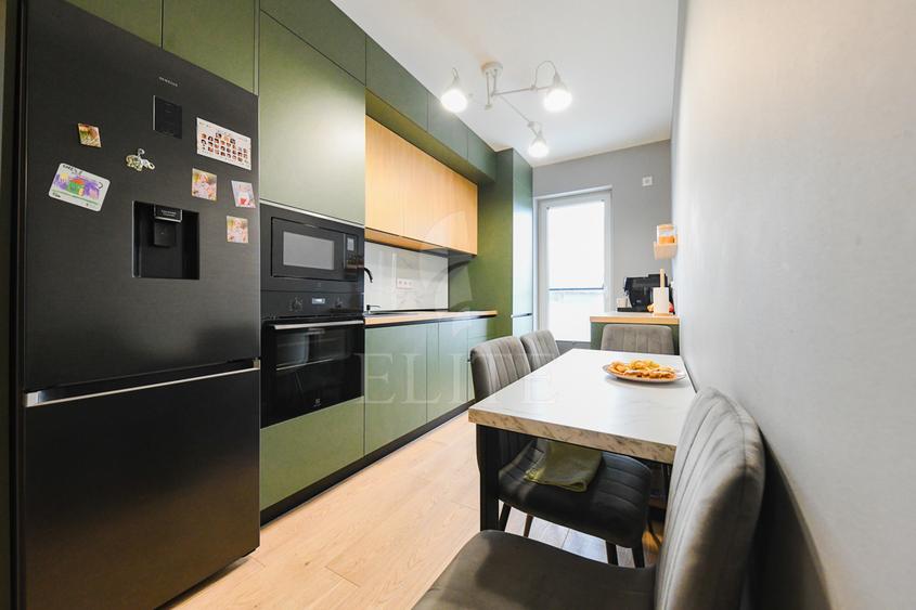 Apartament 3 camere în zona CAMPULUI