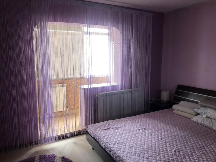 Vând apartament 3 camere decomandate faleza nord, constanța str. pescarilor nr.