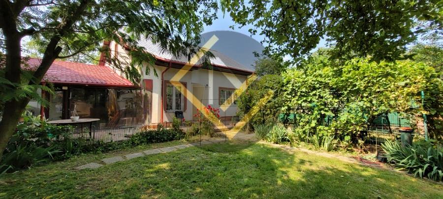 Bucureștii Noi Damaroaia Vilă individuala Elegantă teren 557mp