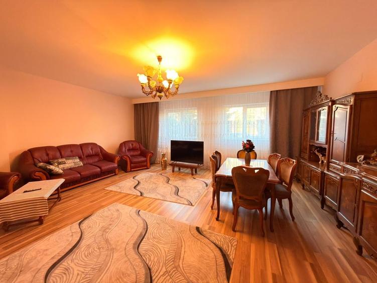 Vilă Spațioasă cu 5 Camere - 360.000 euro- Zona Girocului