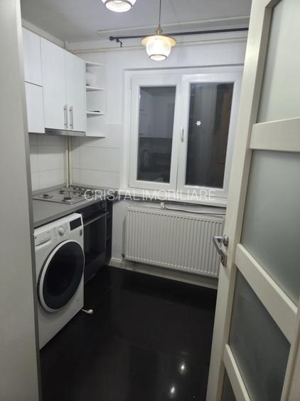 Garsoniera moderna, centrala proprie, AC, 8 min metrou - 4