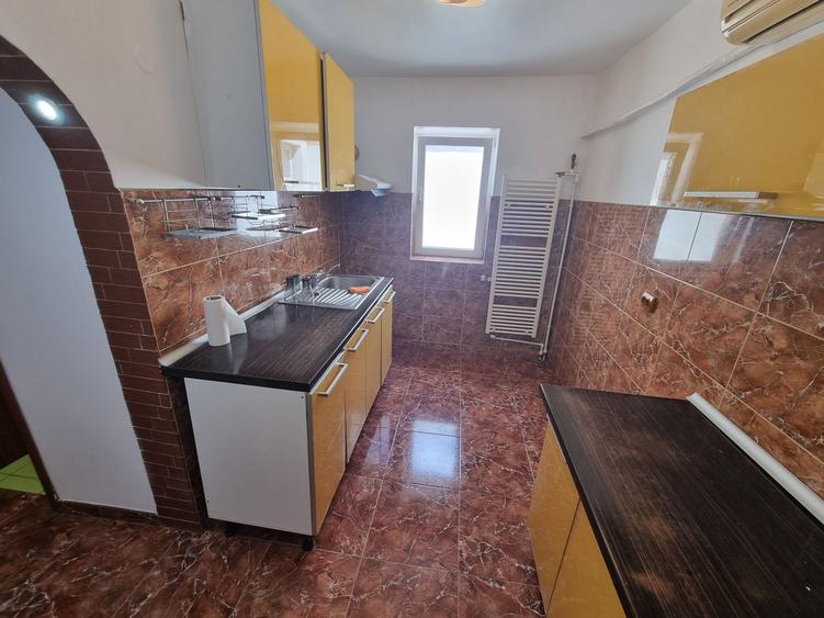 Apartament 2 camere zona Abator