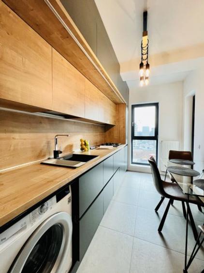 APARTAMENT LUX 2 CAMERE/ CENTRALA PROPRIE/ PARCARE/ 5 MINUTE DE METROU