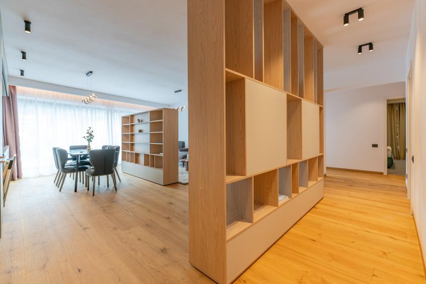 Apartament 4 Camere de Lux | 3 Dormitoare | Terasă 20 mp | Brașov