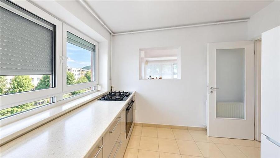 Eleganta la inaltime:Penthouse cu view verde, 56mp terasa, Avantgarden, Brasov