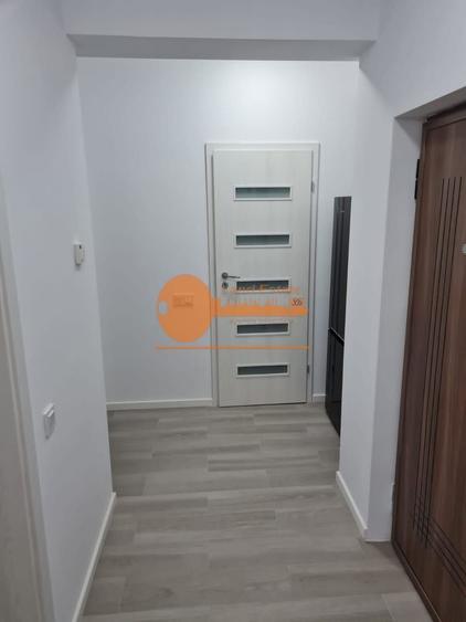 Apartament 2 camere | Lujerului | Curte proprie 25 mp | Parcare inclusă