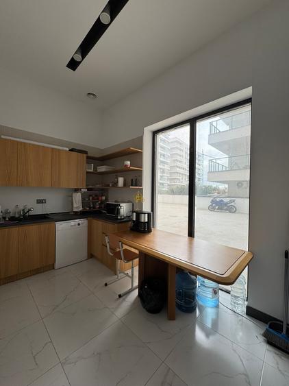 Spatii comerciale premium (diferite suprafete disponibile 300,500,800 mp)