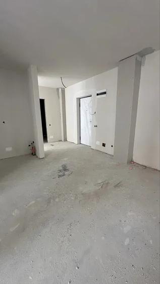 Apartament 2 camere semifinisat,bloc nou intre lacuri