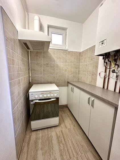 Apartament cu 3 camere I 2 bai I de inchiriat I Centru zona Primariei I etaj 2 I