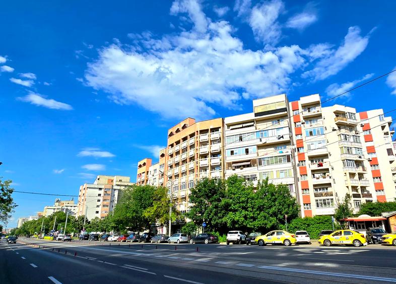 BLOC 2009 - BRD Cug - Apartament 2 camere 69 mp, cel mai MIC PRET 104.800 euro