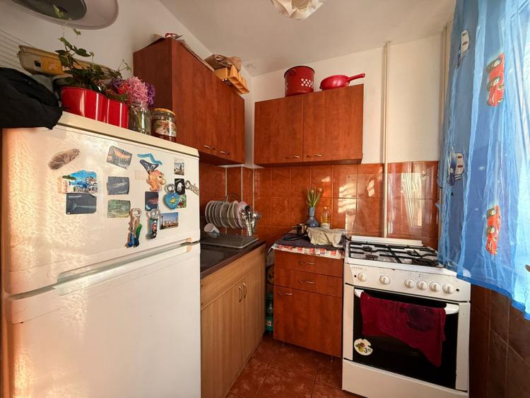 Apartament 2 camere, 33 mp utili zona Sagului