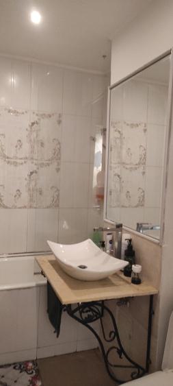Oferta vanzare 3 camere zona Sebastian/Salaj, 73 mp ,centrala termica proprie