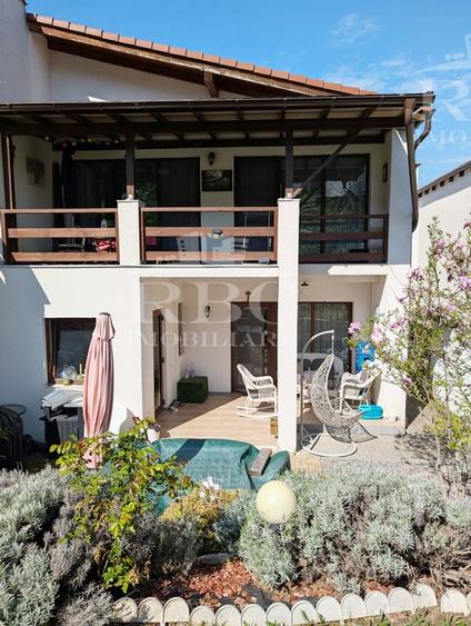 Casa cuplata finisata cu teren 300 mp Floresti str. Narciselor