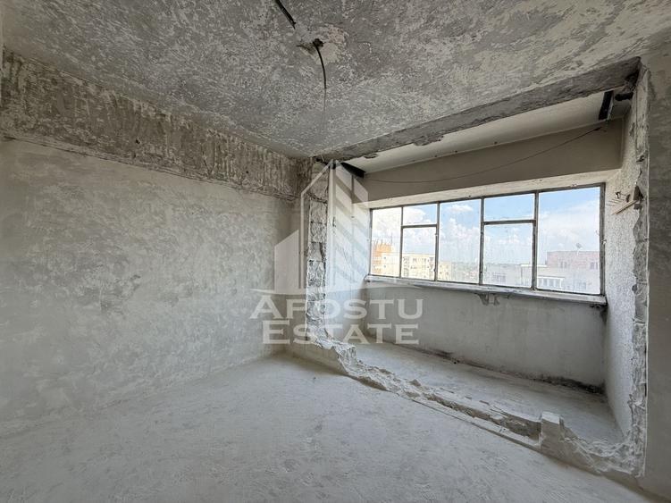 Apartament 4 camere de vanzare zona Simion Barnutiu Timisoata