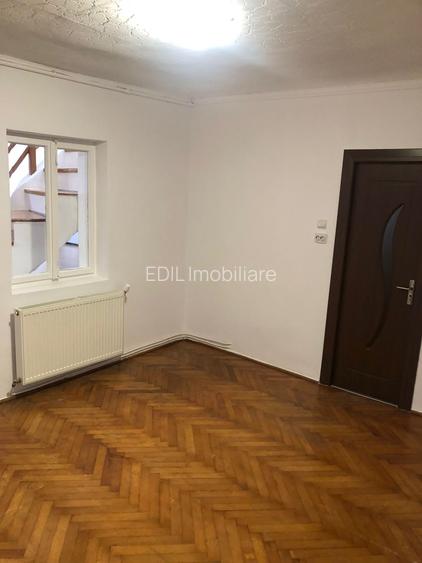 Casa de inchiriat , 5 camere , Andrei Muresanu , zona Piata Engels , 120 mp - 11