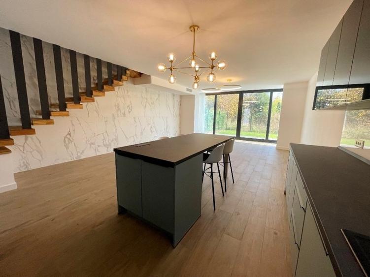 IANCU NICOLAE/ VILA 2021 / VIZAVI DE CAMBRIDGE / PRIMA INCHIRIERE / GARAJ