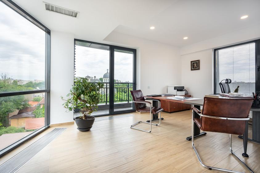 Penthouse de 243 mp (Terasă 105 mp!) cu View Spectaculos si 3 locuri de parcare