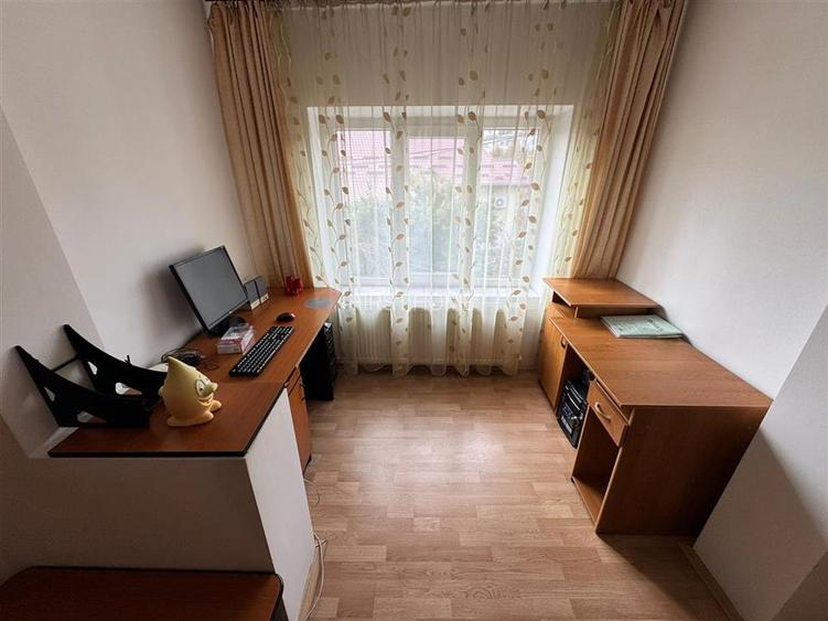 Apartament 3 camere, etaj 1, zona Bucegi, 73mp, eliberare rapida - 9