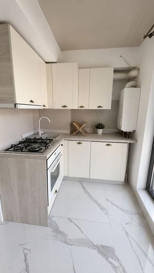 Institutul Militar de Marina - Apartament 3 camere loc de parcare în curte priva