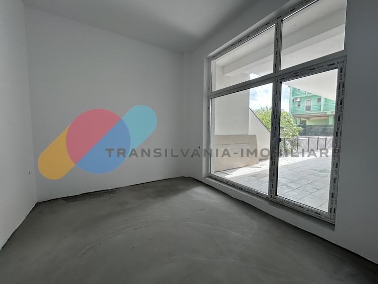 Apartament 4 camere, 93 mp utili, 53 mp terasa, Marasti