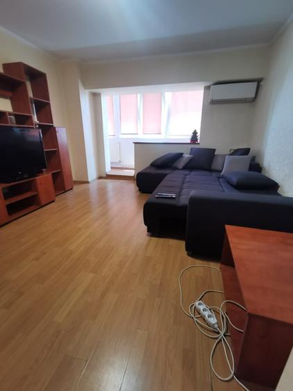 Vitan-Casa de Pensii, garsoniera, 42 mp, AC, bloc reabilitat, libera