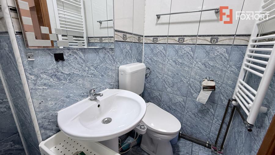 Apartament cu 2 camere, decomandat, de inchiriat, in Timisoara.