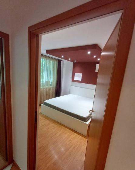 Apartament 3 camere Berceni-loc parcare-boxa subsol