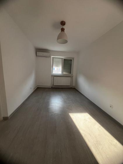 Apartament 3 camere | Etaj 3 | Sebeș | 52.000 €