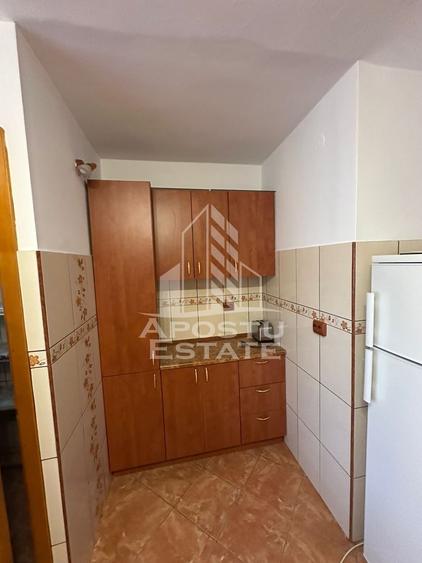 Apartament 3 camere de inchiriat ,Centrala Proprie,Balcescu-Timisoara