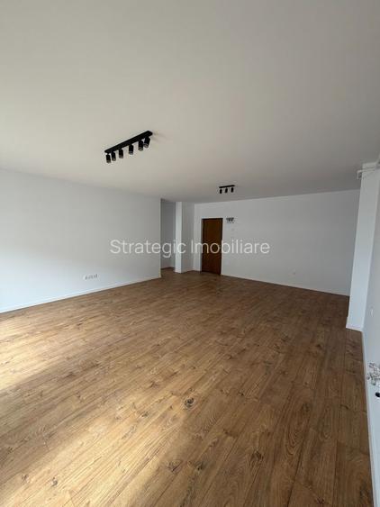 Apartament două camere, finisat nou, zona Eroilor - 2