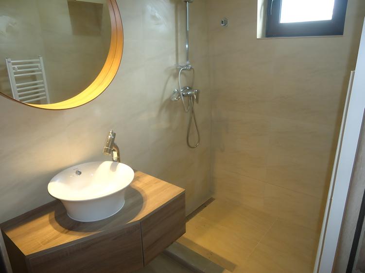 Penthouse spațios cu 3 dormitoare lângă Parcul Herăstrău