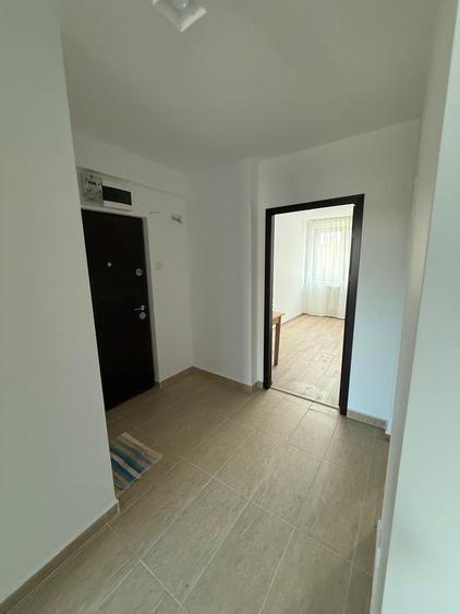 Apartament cu 3 camere decomandate, Centru