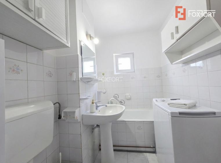 Apartament 2 camere de Vanzare, Decomandat, Micalaca, 2 Balcoane, Comision 0% - 8