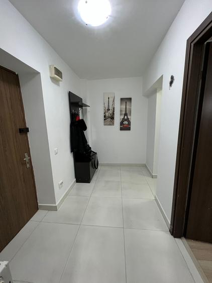 Garsoniera,rond Piata Aba Iulia-Decebal,Bdul. Unirii 75,blocul cu CEC Bank
