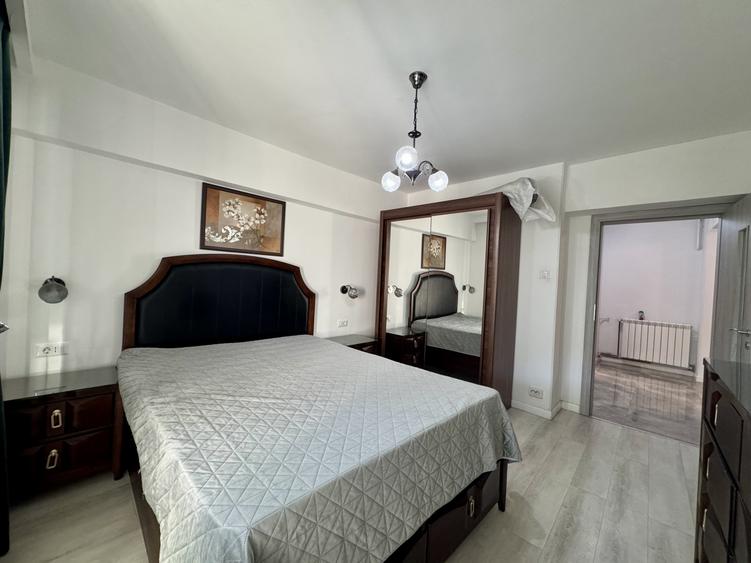 Apartament 2 camere | 70 mp | Bld. Unirii | Renovat recent | Centrală proprie