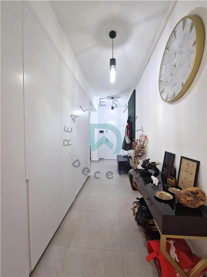 Penthouse, Qualis 2, Tractorul
