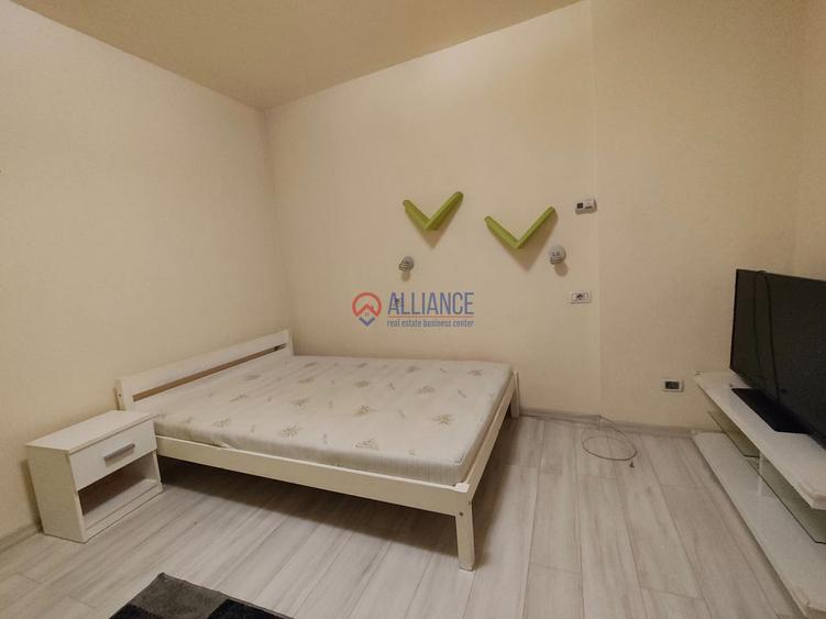 CENTRU TOMIS MALL - 2 Camere stradale in vila interbelica !