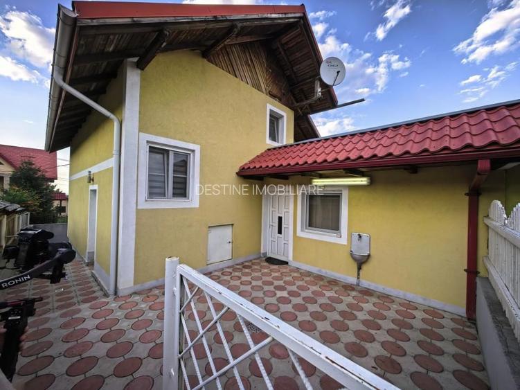 Casă individuală 4 camere 2 garaje 150 mp + anexa și gradina - 23
