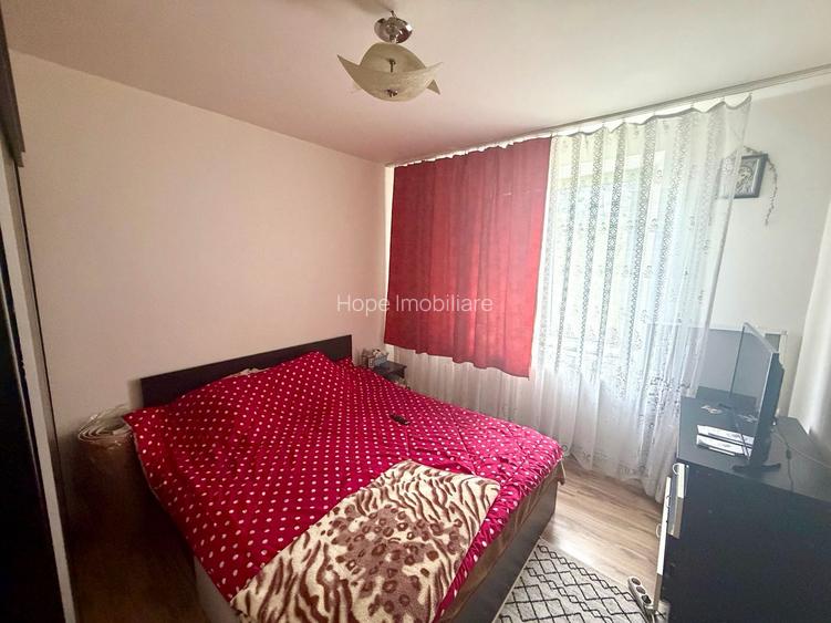 Basarabia - Apartament 2 camere , centrala proprie - 4