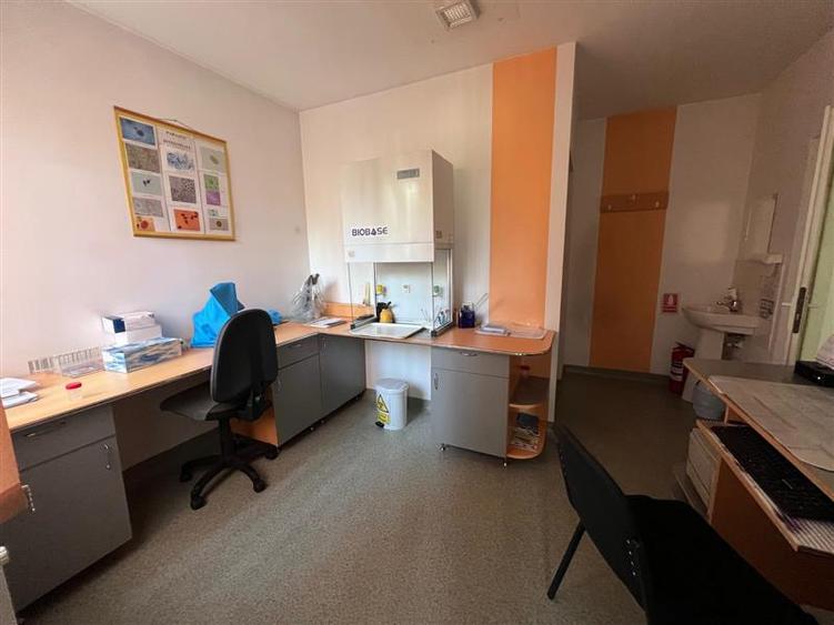 De inchiriat policlinica in Toplita