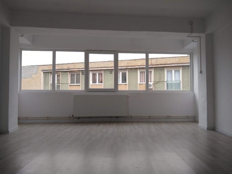Spatiu birouri, ultracentral 20-200 mp