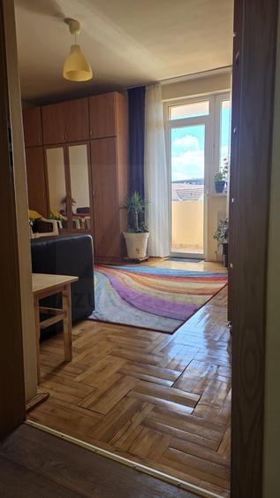 Apartament 2 camere 60 mp utili etaj 2 balcon 6 mp Zona Lazaret