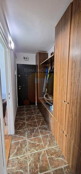 Apartament 3 camere decomandat, etaj 3/4, zonă Calea Romanului - Baie mare unifi
