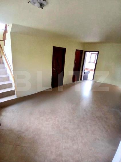 Casa P+M cu 5 camere si garaj, amplasate pe un teren de 650mp