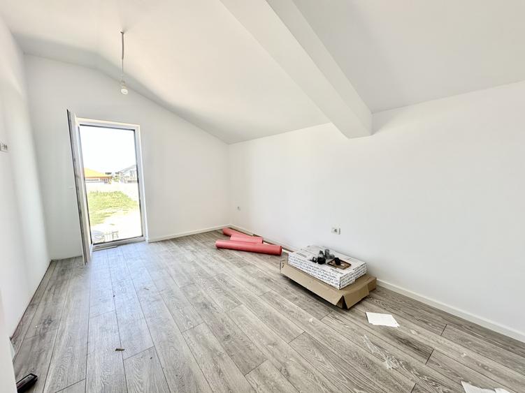 Duplex elegant cu 4 camere - 115 mp - Zona Mcity - Mosnita Noua