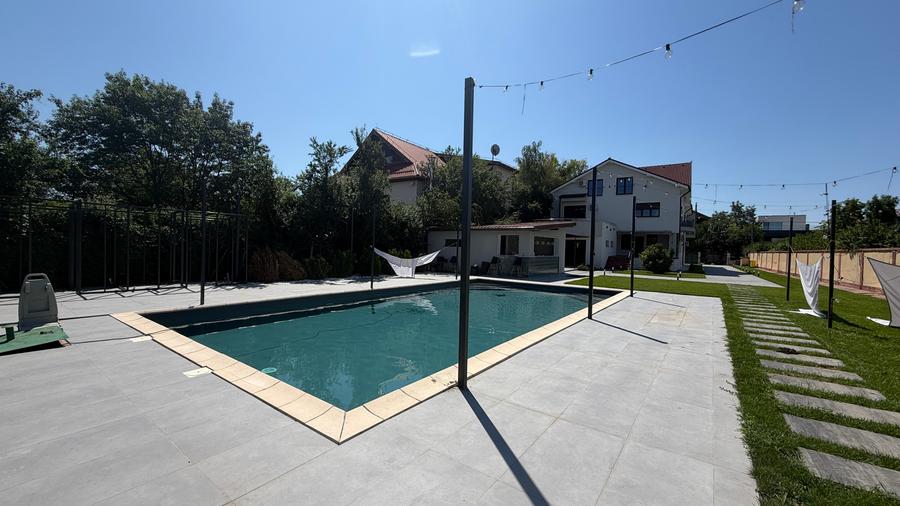 Vilă premium 10 camere cu piscină și teren de 1.300 mp zona Pipera