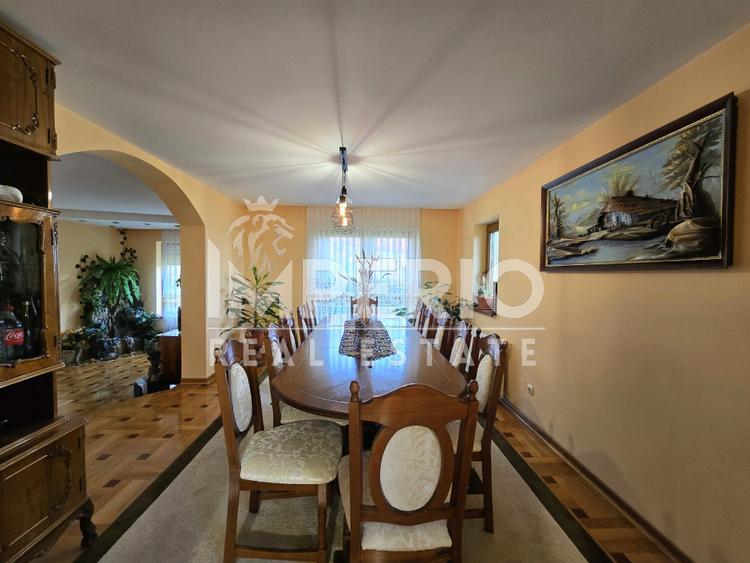 Casa individuala cu 6 camere si 900mp teren!